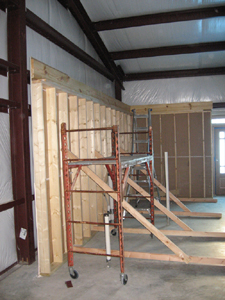 Texas Timber Wolf workshop construction - Interior Framing 2.